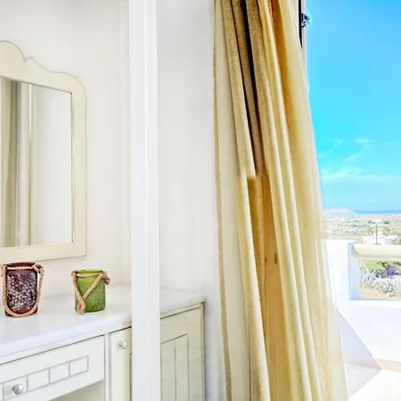 Dom wakacyjny Spacious House With Sea View In Ag. Arsenios, Garden