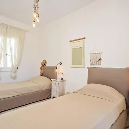 Spacious House With Sea View In Ag. Arsenios, Garden Feriehus *